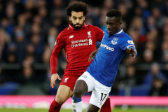 利物浦巨额转会计划：应对足球市场“抢劫”风险